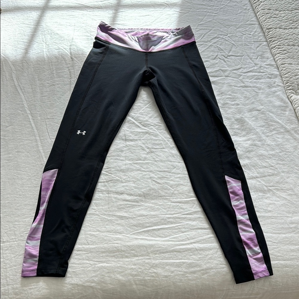 Under Armour Black & Purple fleece lined Leggings